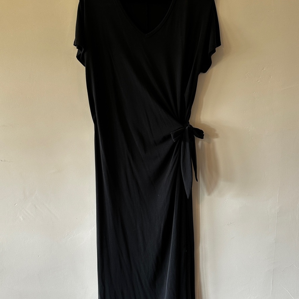 Elegant Black Dress